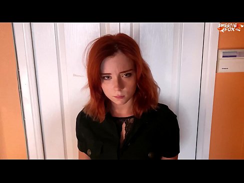 ❤️ La guàrdia de seguretat va castigar a una dona bonica per robar - Cum a la boca ❤ Vídeo porno al ca.com-milf-300.ru ﹏