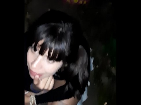 ❤️ Al carrer penis inflat a canvi de caramels ❤ Vídeo porno al ca.com-milf-300.ru ﹏