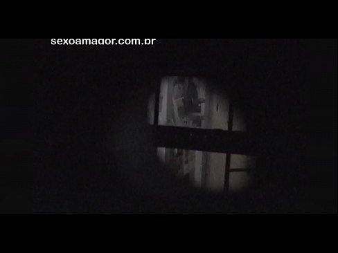 ❤️ Blondie és gravada en secret per un voyeur del barri amagat darrere de maons buits ❤ Vídeo porno al ca.com-milf-300.ru ﹏
